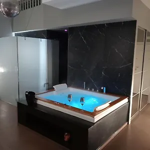 Appartamento Luxurya, Bari